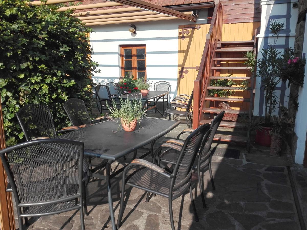 Hostinec A Penzion Dolni Dvur Verovice Exterior photo